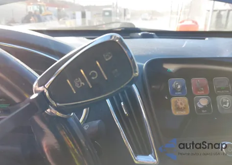 2018 Chevrolet Malibu Lt z USA, uszkodzony, nr VIN 1G1ZD5ST9JF167271